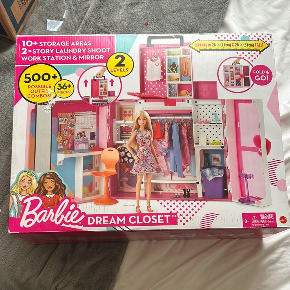 Barbie Dream Closet Playset - Pink